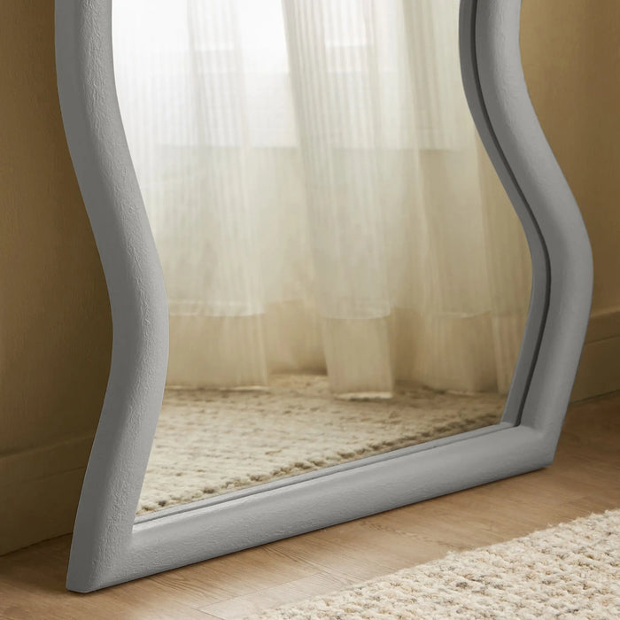 Cloudy Mirror