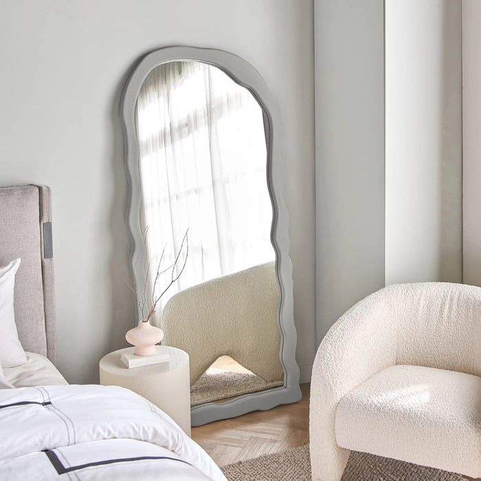 Ripple Mirror