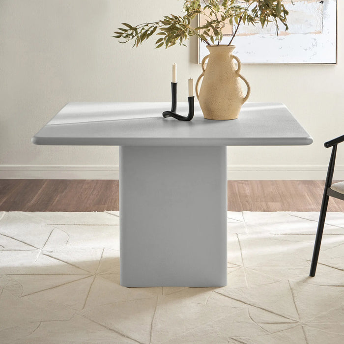 Core Dining Table
