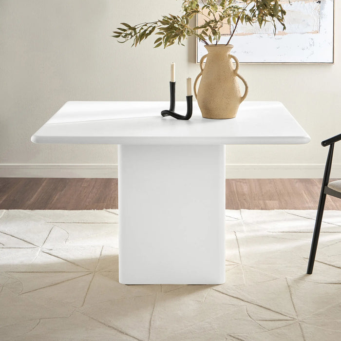 Core Dining Table