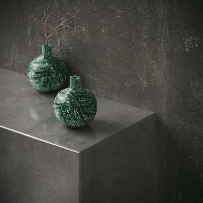 Emeris Vase