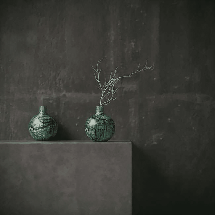 Emeris Vase