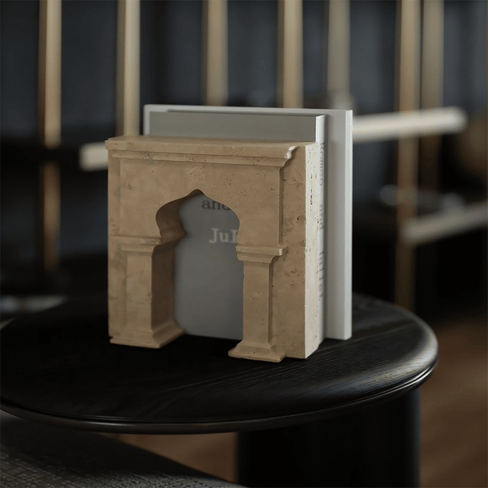 Serin Book-end