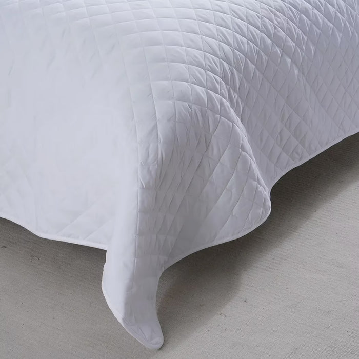 Essential 3-Piece Diamond Quilted Bedspread Set 160X220Cm - White