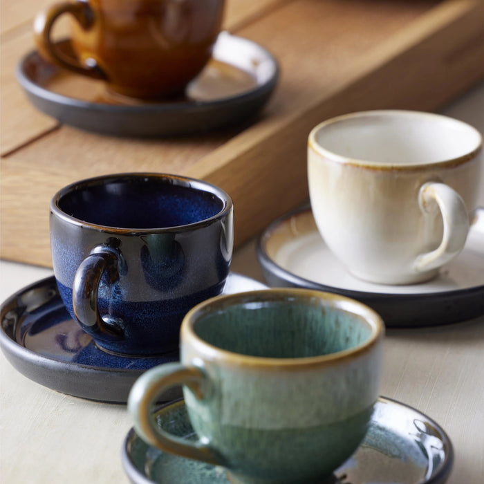 Espresso With Saucer Cream