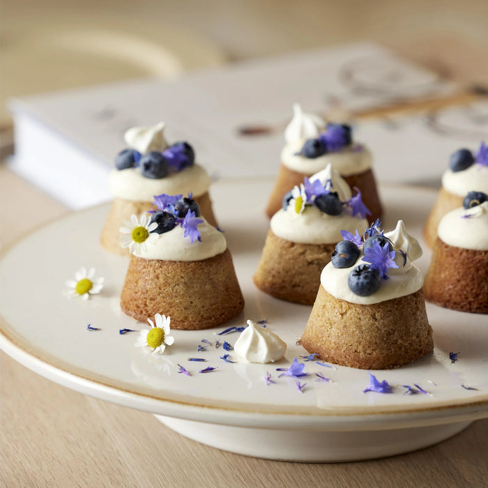 Footed Cake Stand Cream
