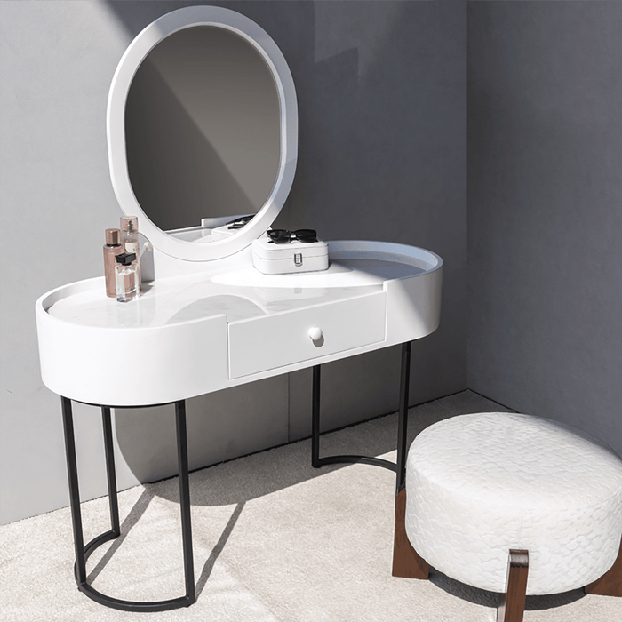 Larson Dressing Table