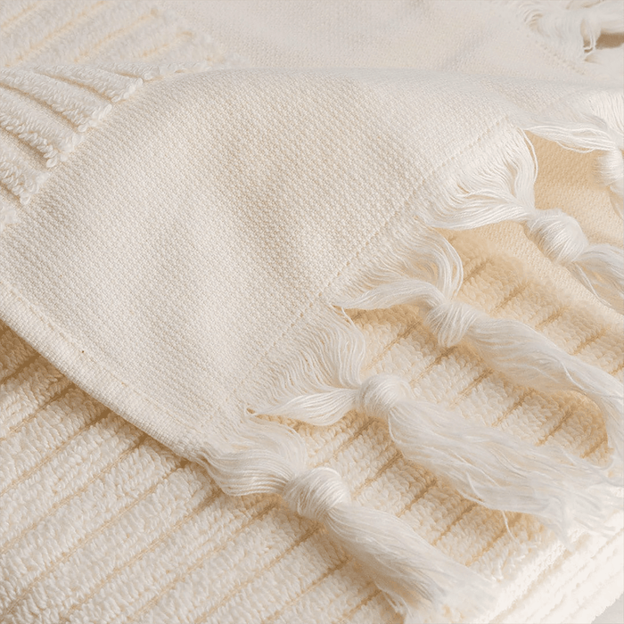 Laylani Hand Towel Ivory - Setinone.ae