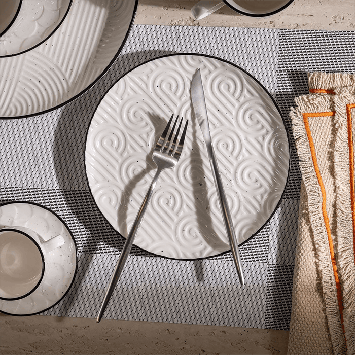 Montri Side Plate OC Home
