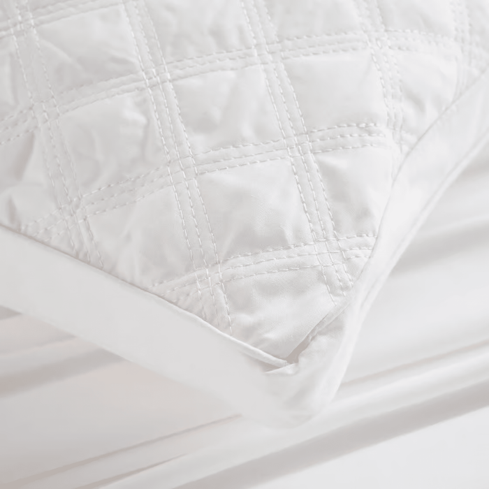 Deluxe Quilted Loft Pillow -White