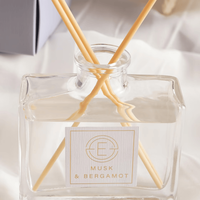 Elegance Musk Bergamot Reed Diffuser 100Ml - Blue