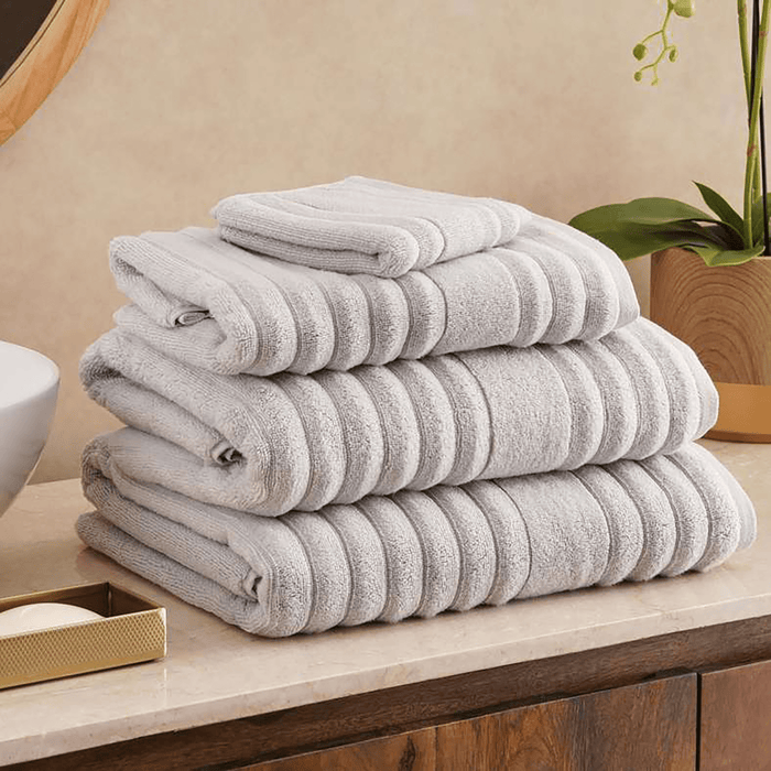 Grandwave 700 Gsm Cotton Bamboo Fingertip Towel - Silver Grey