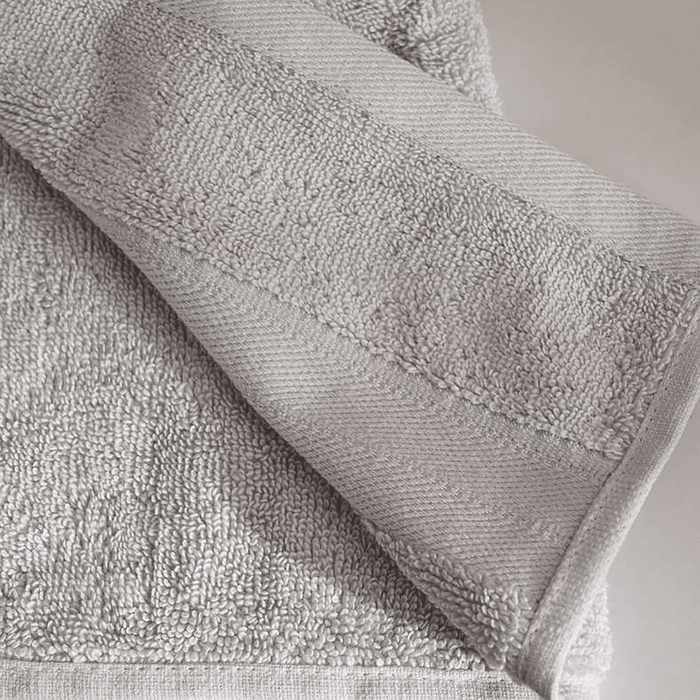 Hydrocotton Luxury 700 Gsm 4Pk Fingertip Towel -Silver Mist