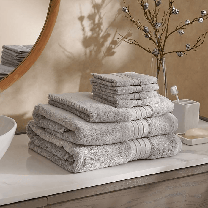 Hydrocotton Luxury 700 Gsm 4Pk Fingertip Towel -Silver Mist