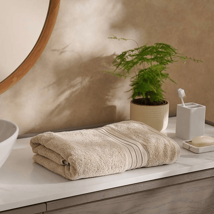 Hydrocotton Luxury 700 Gsm Bath Towel -Beige