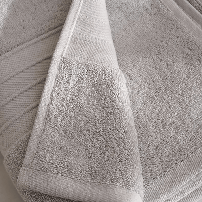 Hydrocotton Luxury 700 Gsm Bath Towel -Silver Mist