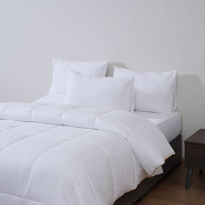 Imperial Jacquard Duvet 260X220cm - White