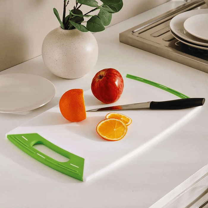 Kevon Cutting Board White/Green