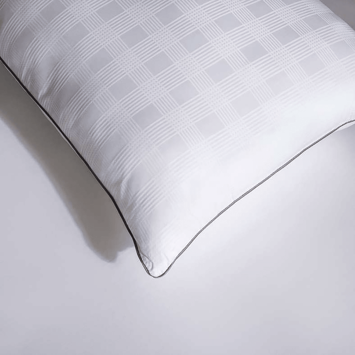 Laurel Cotton Dobby Pillow - White