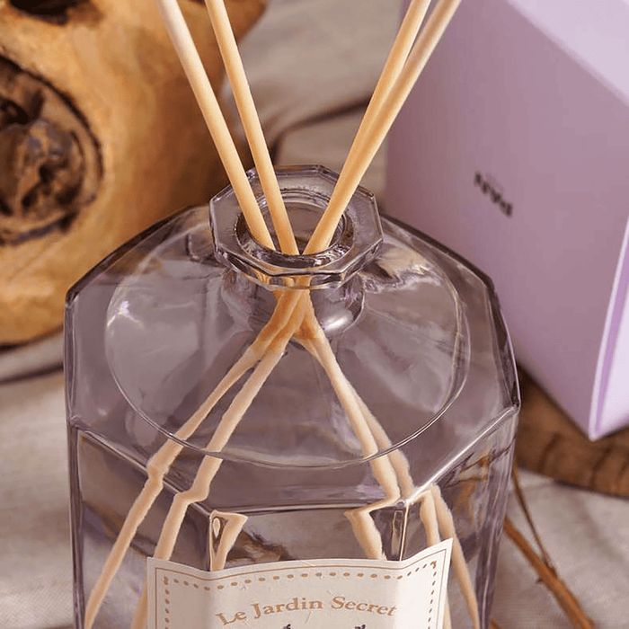 Le Jardin Secret Provence Lavender Reed Diffuser 950Ml - Purple