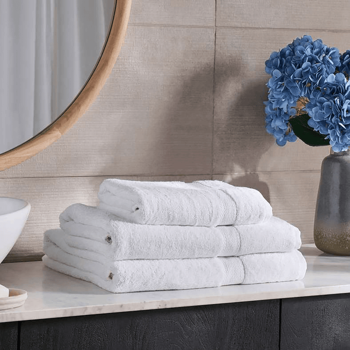 Nova Essense 580 Gsm Bath Towel - White