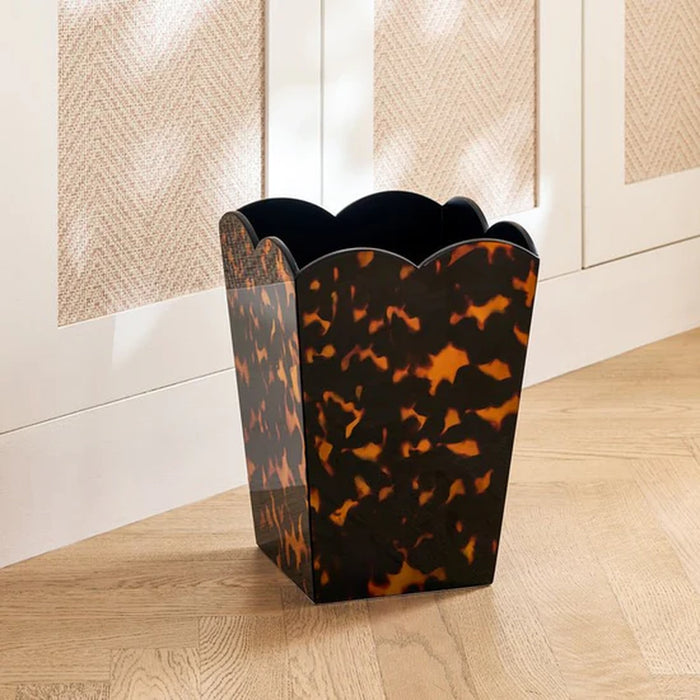 Scalloped Lacquer Bin _ Tortoiseshell