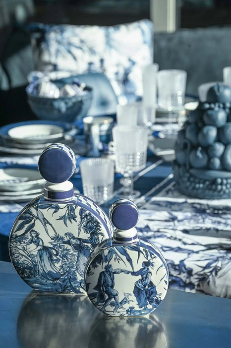 Versailles Round Bottle