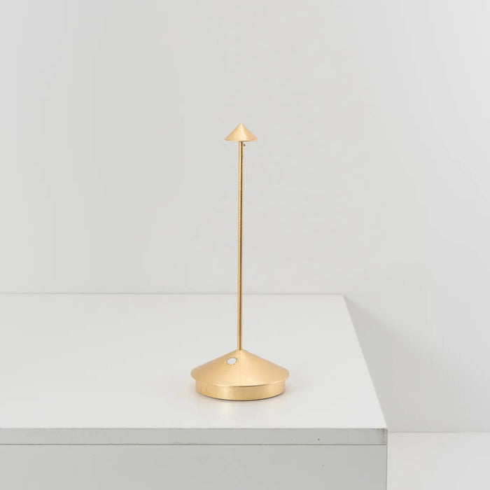 Pina Pro Table Lamp Ø.105X290Mm. Golden Leaf 2,2W Led 173Lm. No Plug