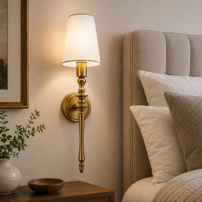 Nord Beside Lamp – Luxe Collection