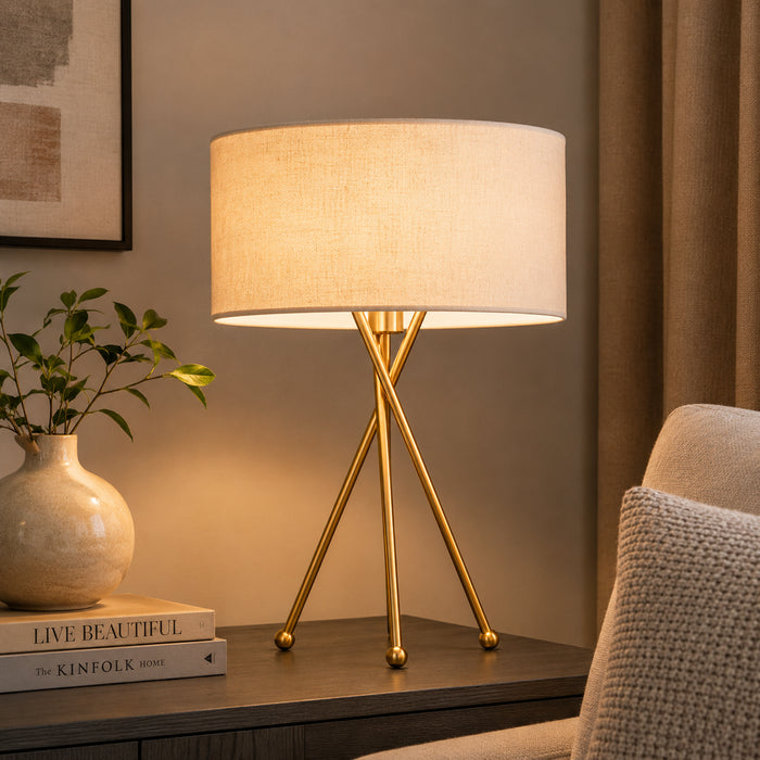 Solis Table Lamp – Signature Collection