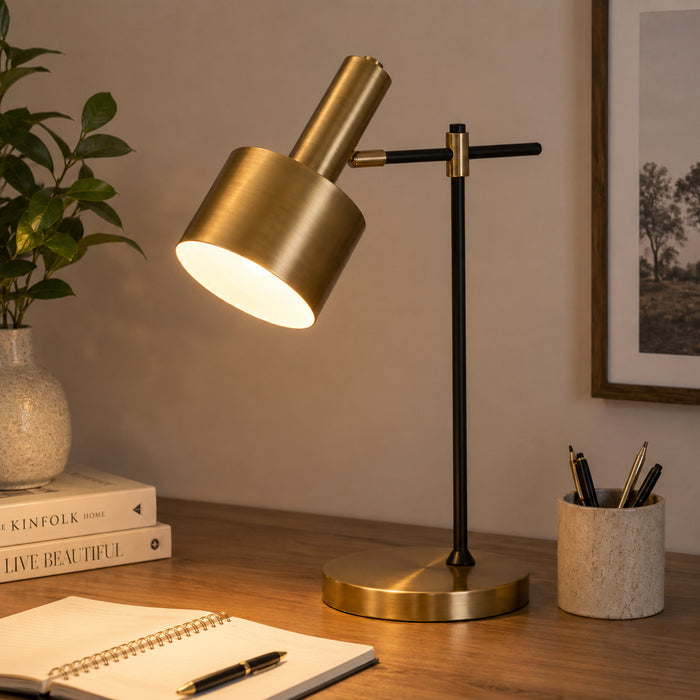 Windsor Table Lamp – Signature Collection