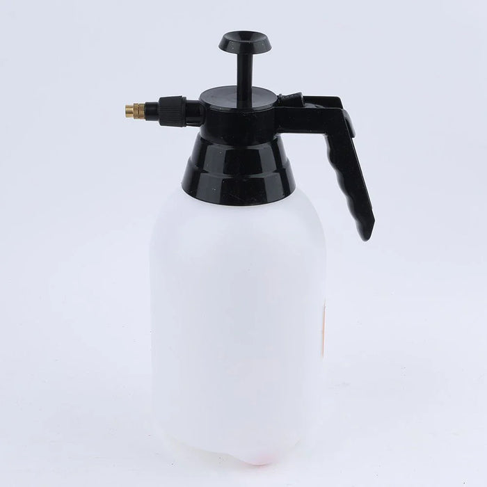 Milano Garden Pump Sprayer| Durable Handheld Pressure Sprayer for Plants, Lawn & Garden, Adjustable Nozzle, Leak-Proof Design, Easy to Use for Fertilizers, Pesticides & Watering | 1.5L L12XW17.5XH30Cm