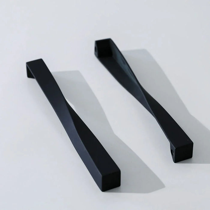 Milano Ella Cabinet Zinc Handle| Premium Pull Handle for Kitchen Cabinets, Drawers, Cupboards, Wardrobes| Sleek Modern Design Furniture Handle | Earl Black | 202X20X20Mm