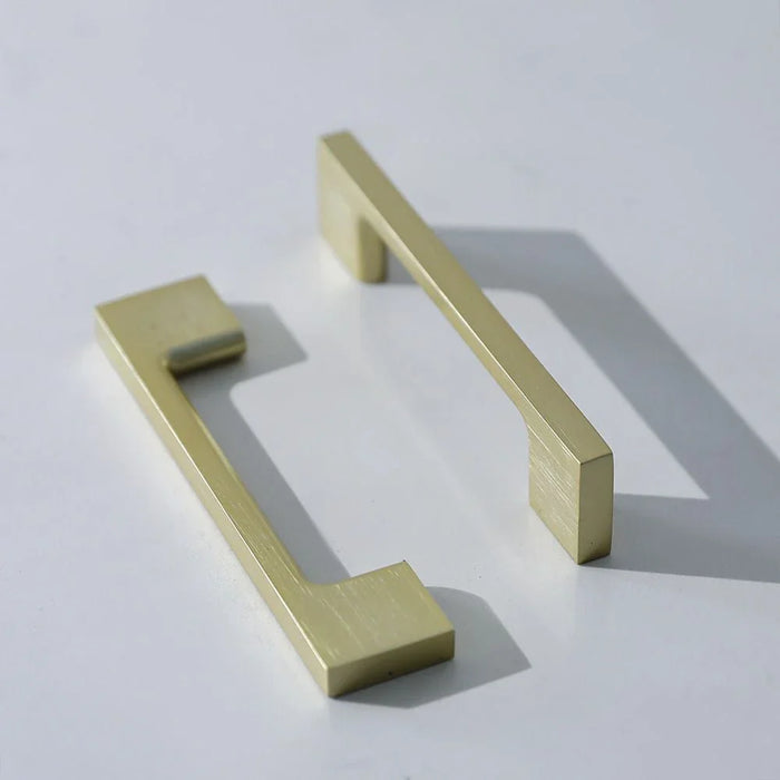 Milano Hazel Cabinet Zinc Handle Brushed Gold 129X27.5X6Mm-E819-96