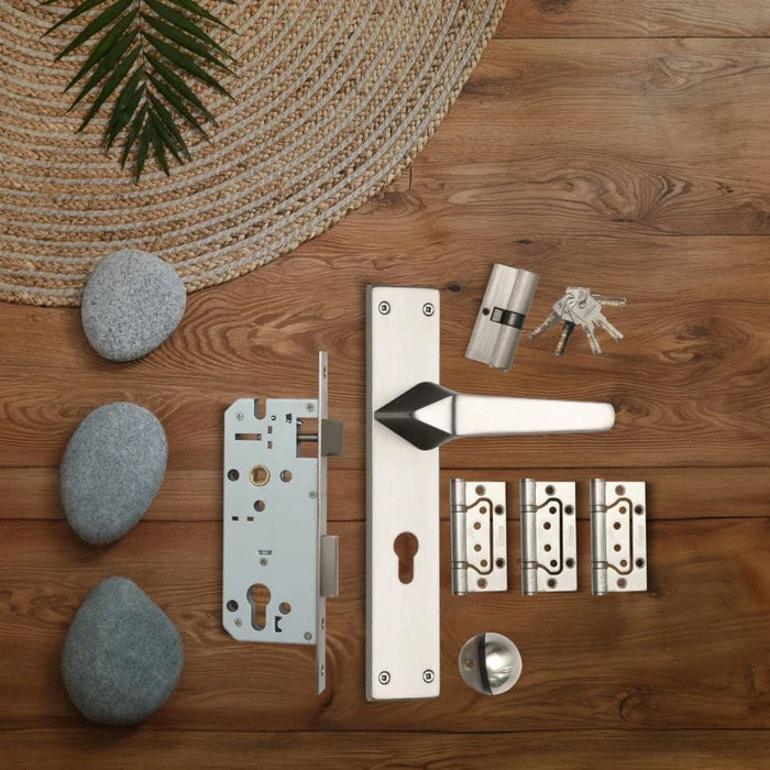 Milano Zolly Lever Handle on Plate Combo| Durable Zinc Alloy Door Handle, Modern Design, Easy Installation, High-Quality Finish, Ideal for Home & Office Doors, Stylish & Functional Door Hardware