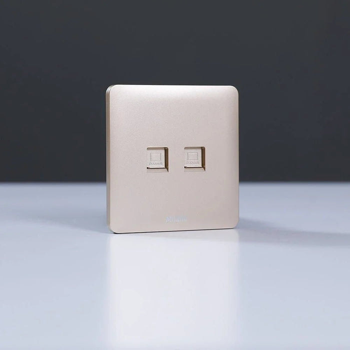 Milano Dual Computer Outlet Cat6 Gd Ps