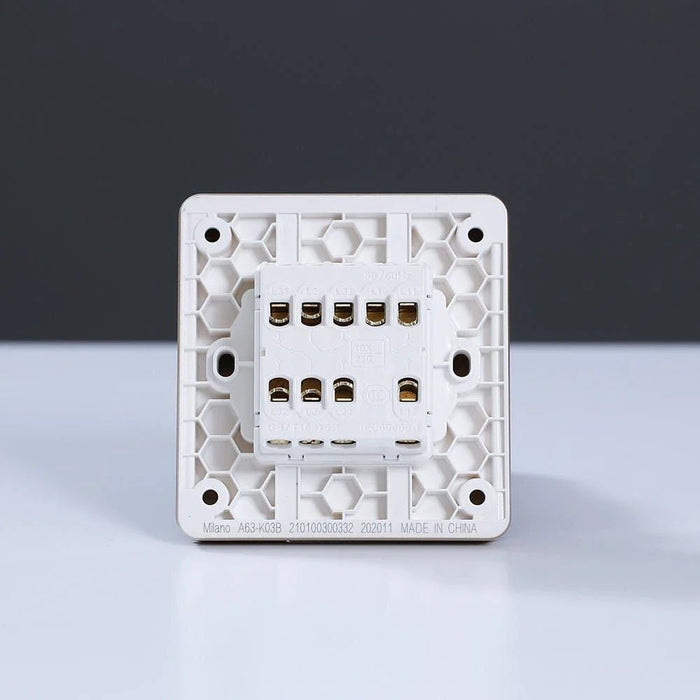 Milano 10A 3 Gang 2 Way Switch Gd Ps