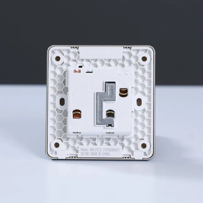 Milano 13A Single Switched Socket With Led Indicat-Silver