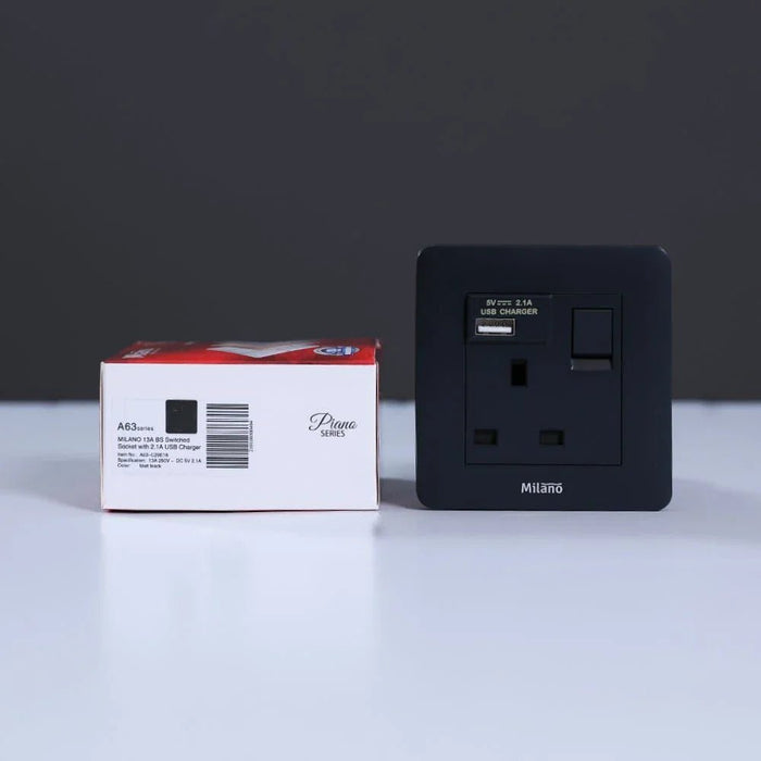 Milano 13A Single Switched Socket With Usb Mblk