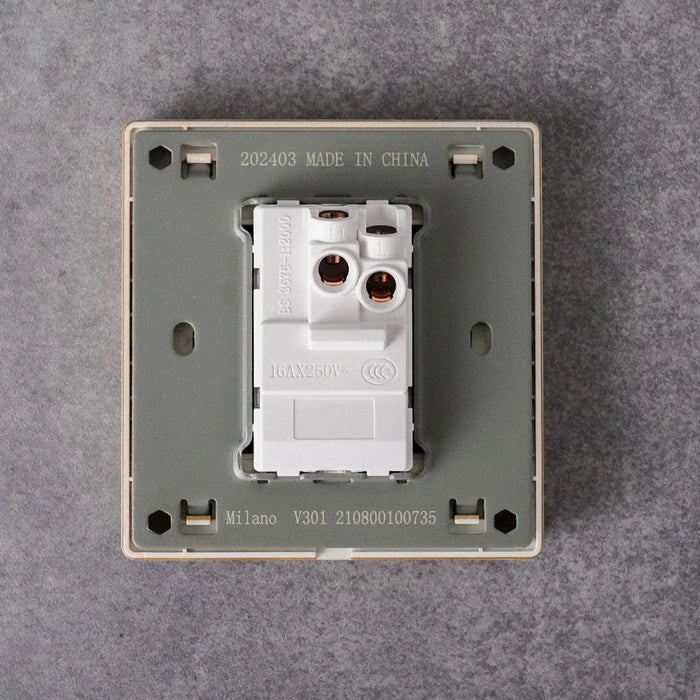 Milano 10A 1G 1W Switch Aura Gld