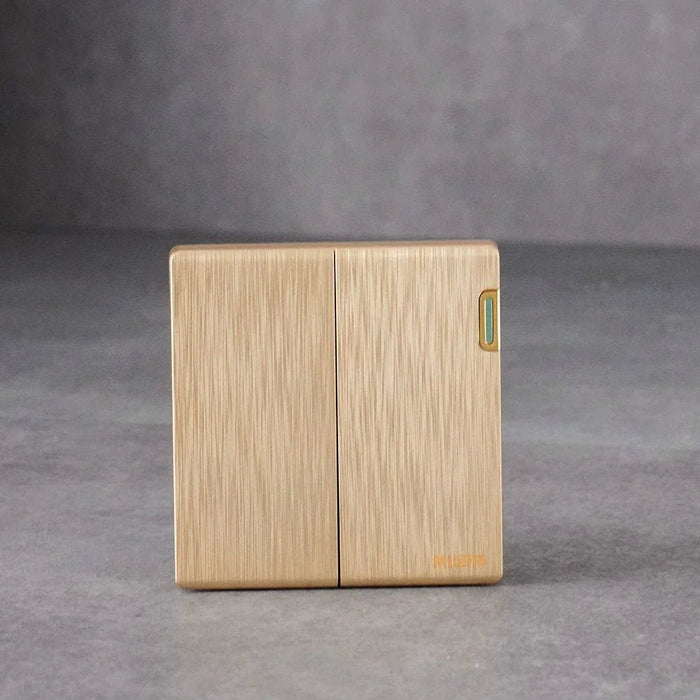 Milano 10A 2G 2W Switch Aura Gld
