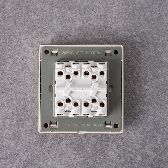 Milano 10A 4G 2W Switch Aura Gld