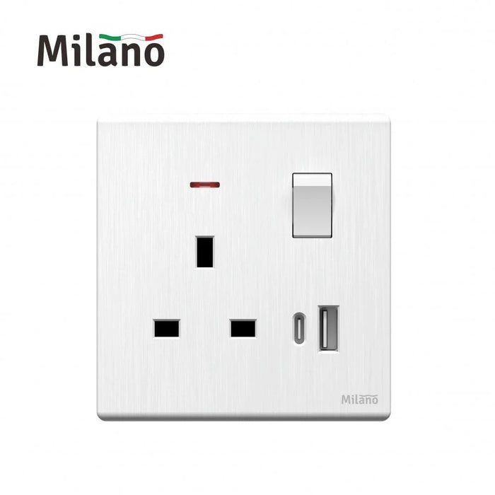 Milano 13A Socket With Neon With Usb Type A+C, Dpæ Aura Wh
