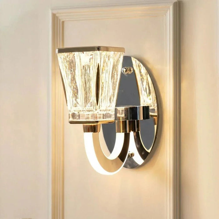 Casablanca LED Crystal Wall Lamp Ð Crystal & Metal Ð Chrome Ð 3-Color Dimmable