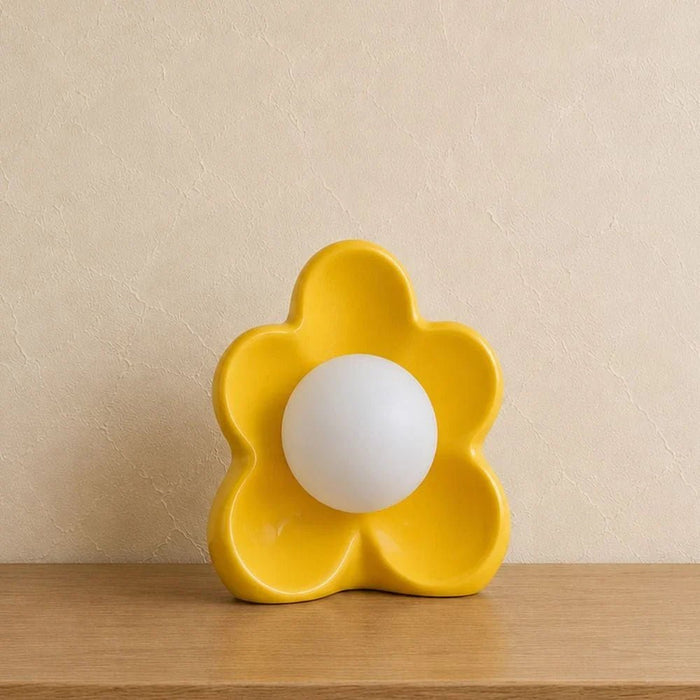 Petal Pop Kids Ceramic Table Lamp