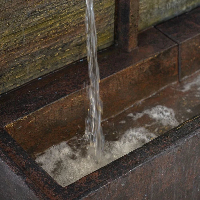 Angel Falls Fountain Ð With Light