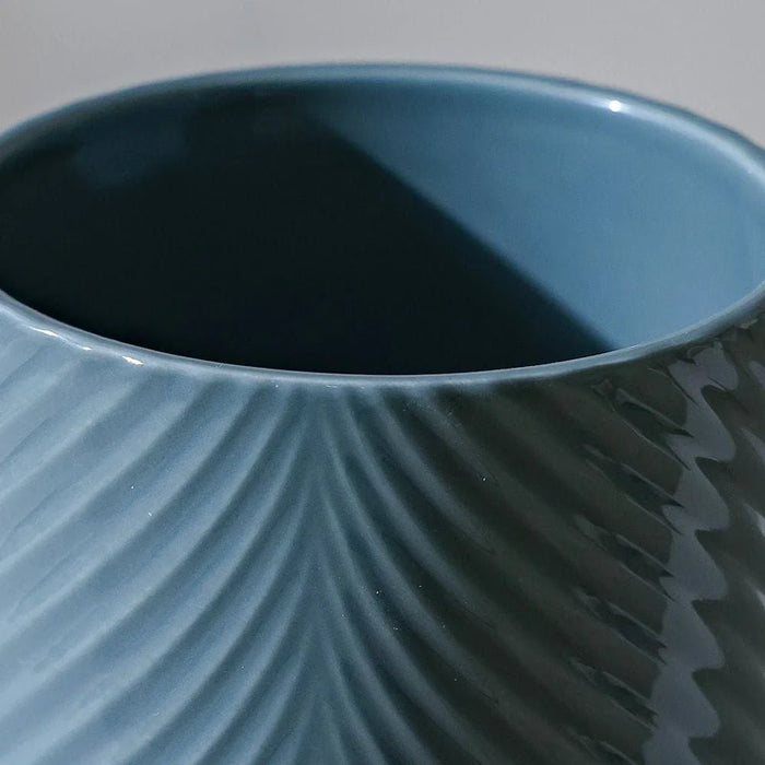 Ceramic Leaf Pot-Blue-13x13x13 cm