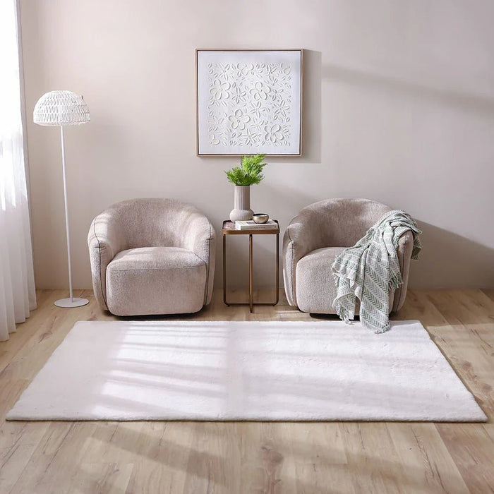 Plush Solid Soft Fur Rugs 120X180 Off White