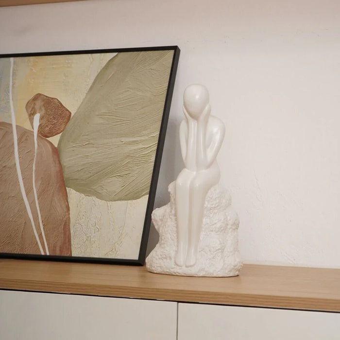 Liana Stoneware Thinking Person Wht 19X1200X3005Cm