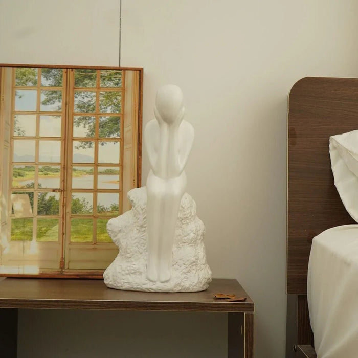 Liana Stoneware Thinking Person Wht 19X1200X3005Cm